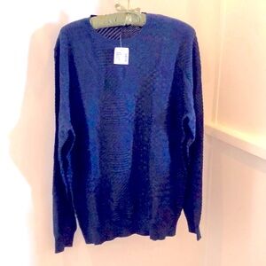 NEW Men’s Saks Fifth Avenue Navy sweater